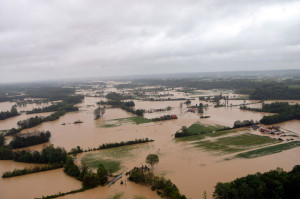srbija-zbog-poplava-evakuisano-6175-ljudi-povrijedjeno-20_1400222300